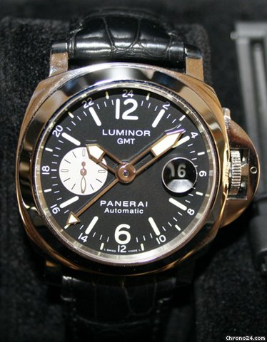 Panerai Luminor GMT Chronometer 44 mm