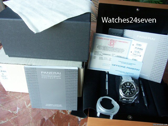 Panerai PAM 299 Luminor Marina on Bracelet: Retail
