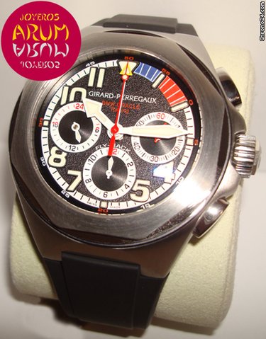 Girard Perregaux Laureato BMW Oracle Racing