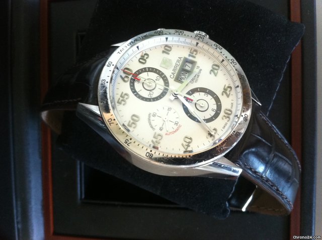 TAG Heuer Carrera