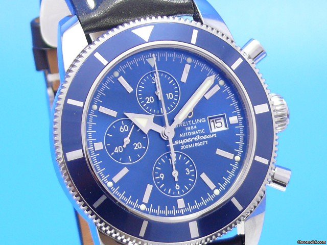 Breitling Superocean Heritage Chronograph blau Neu