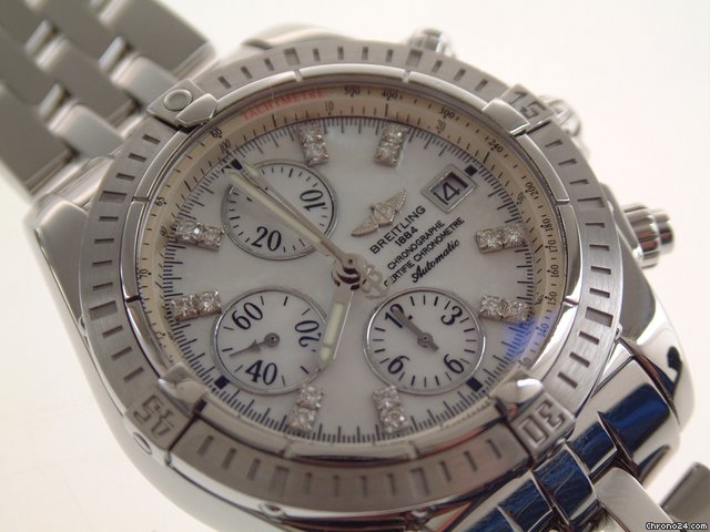 Breitling Chronomat Evolution mit Perlmuttblatt und Diamant Indizes
