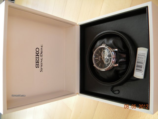 Seiko Spring Drive Moon Phase