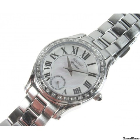 Seiko Lady mit 30 Brillanten Edelstahl Perlmutt WATCHES 2