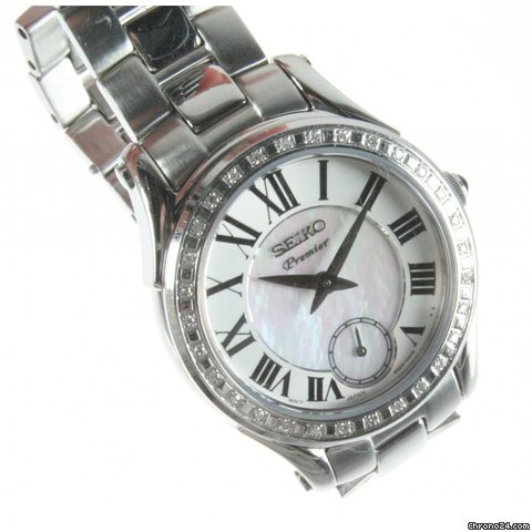 Seiko Lady mit 30 Brillanten Edelstahl Perlmutt
