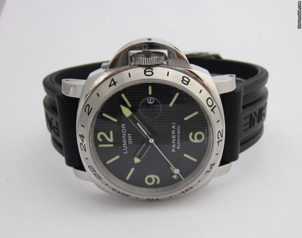 Panerai PAM29 GMT "Tuxido"