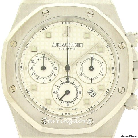 Audemars Piguet ROYAL OAK CHRONOGRAPH AUTOMATIC - WHITE GOLD