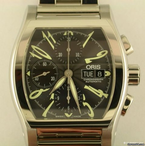 Oris MILES TONNEAU CHRONOGRAPH