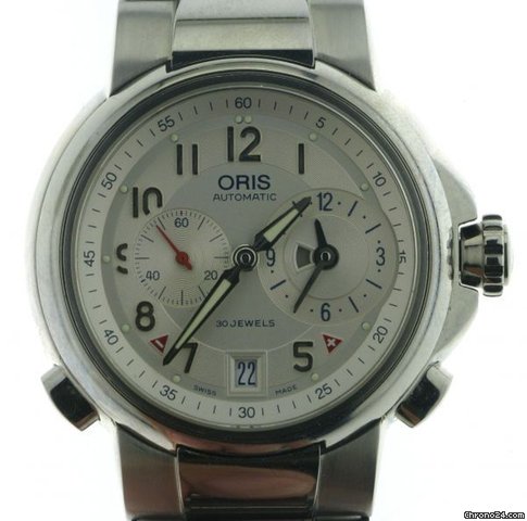 Oris FULL STEEL  IN BOX WITH ALL WARRANTY PAPERS.