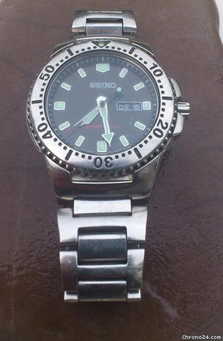 Seiko Black Knight