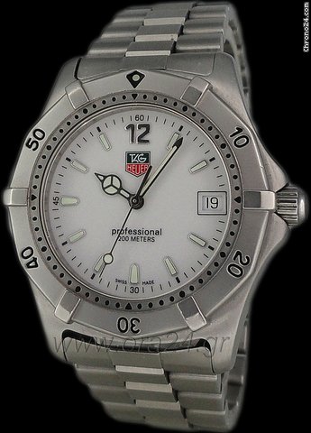 TAG Heuer 2000 Series Professional 200m 38mm