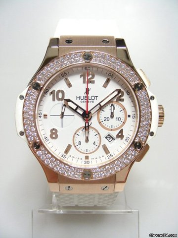 Hublot Big Bang 44mm chronographe or rose gold/rubber lunette full diamants/diamonds bezel cadran blanc/white dial