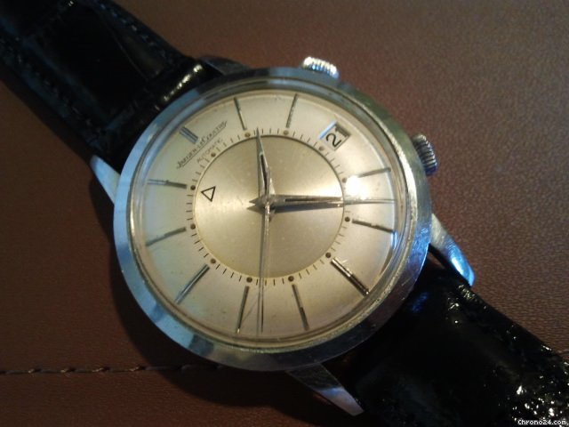 Jaeger-LeCoultre Memovox circa 1961 Vintage