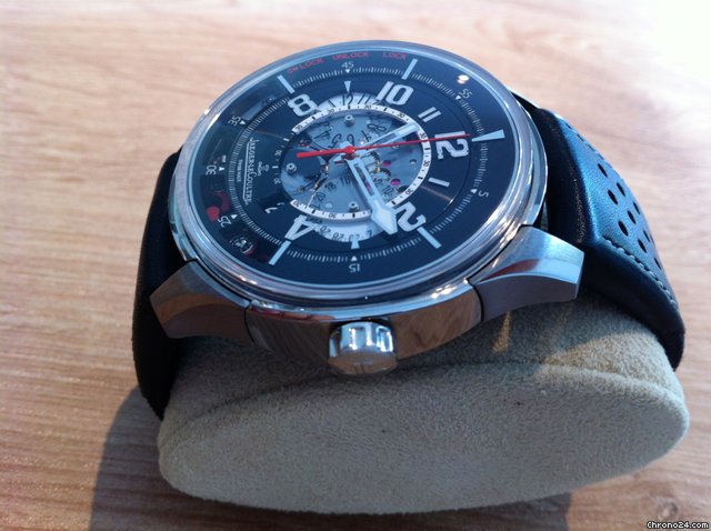 replica Jaeger-LeCoultre AMVOX2 Chronograph ltd. Titan WATCHES 1 