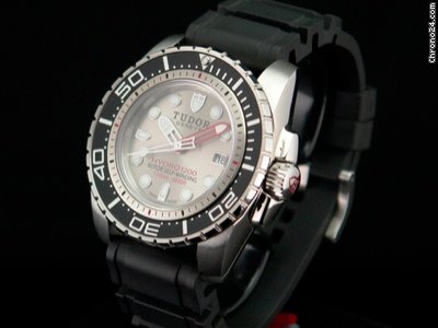 replica Tudor Hydronaut 1200 Ref. 25000  Neu WATCHES 1 