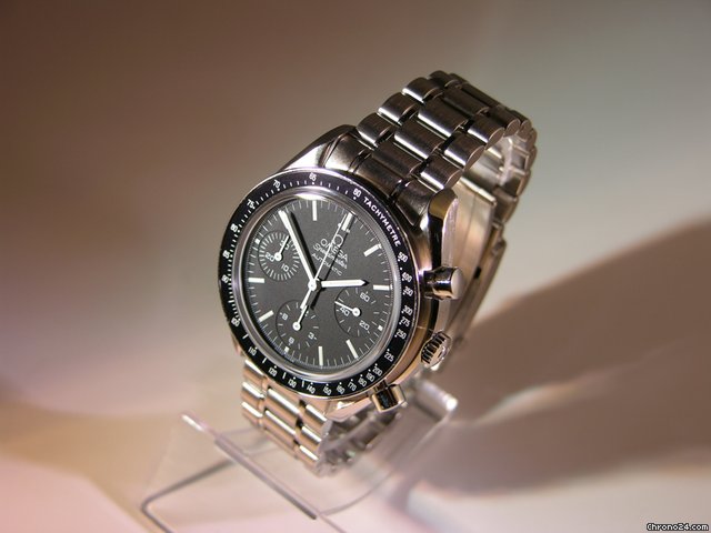 Omega Speedmaster Mid-Size Reduced