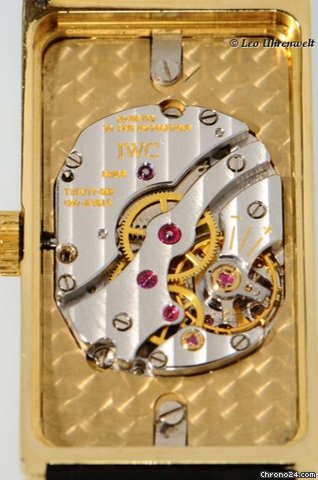 replica IWC SCHAFFHAUSEN "VENEZIA" 18K GOLD HOCHWERTIGE HERRENUHR WATCHES 1 