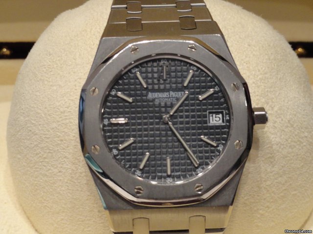 Audemars Piguet ROYAL OAK REF 15202
