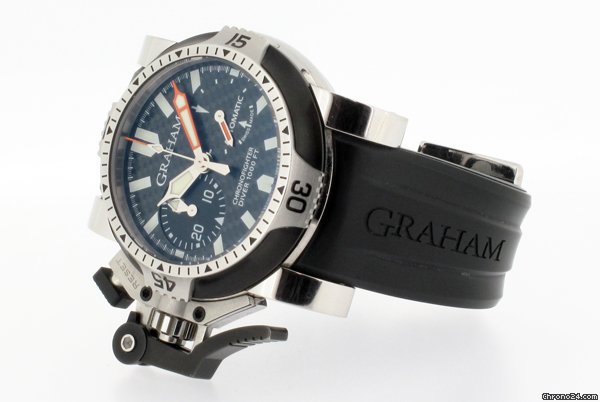 Graham Chronofighter Diver. Model No 2OVDIVAS.B03A.K10B WATCHES 2