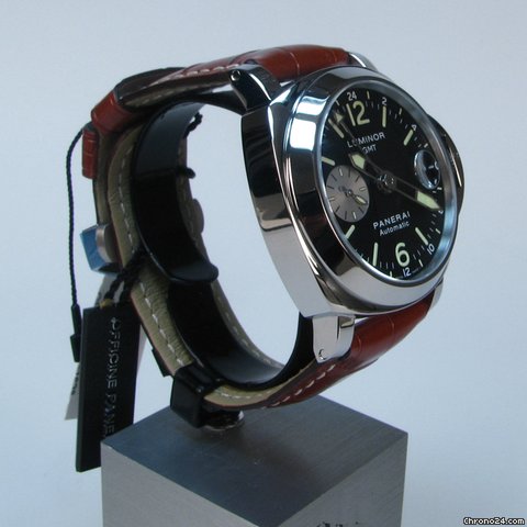 replica Panerai Luminor GMT WATCHES 1 