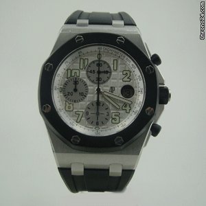 Audemars Piguet ROYAL OAK OFFSHORE STEEL & RUBBER WHiTE DiAL