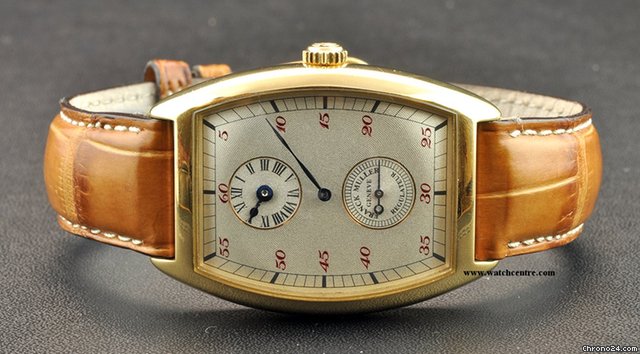 Franck Muller 18k Y/G Cintree Curvex Regulateur Jump Hour WATCHES 2