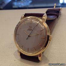 Omega vintage 1947 auto bumper 18k yellow gold mint condition