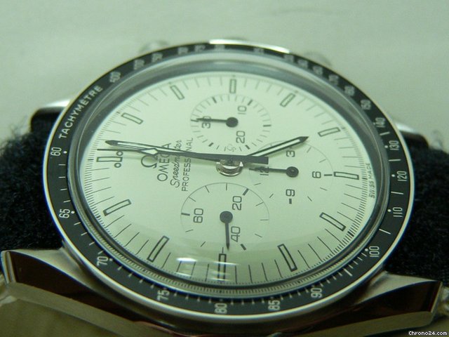 Omega Speedmaster Professional 1969 First Moon Grey Face