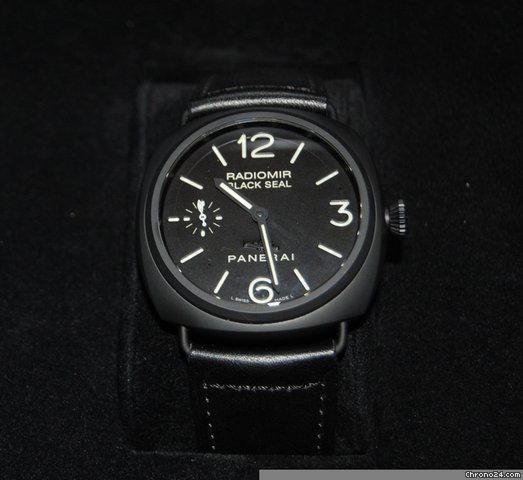 Panerai RADIOMIR 8 DAYS  CERAMIK 500 PCS