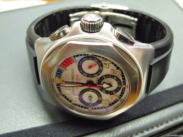 Girard Perregaux Laureato BMW-Oracle Racing USA 98 Flyback Chronograph
