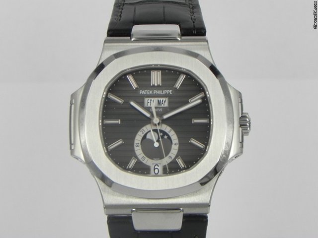 Patek Philippe NAUTILUS CALENDARIO ANNUALE