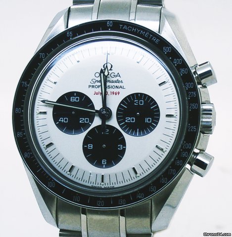 Omega SPEEDMASTER MOONWATCH APOLLO 11