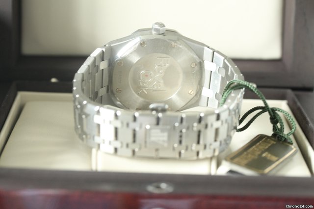 replica Audemars Piguet Royal Oak Day & Date (&euro; 9250,- Excl. VAT) WATCHES 1 