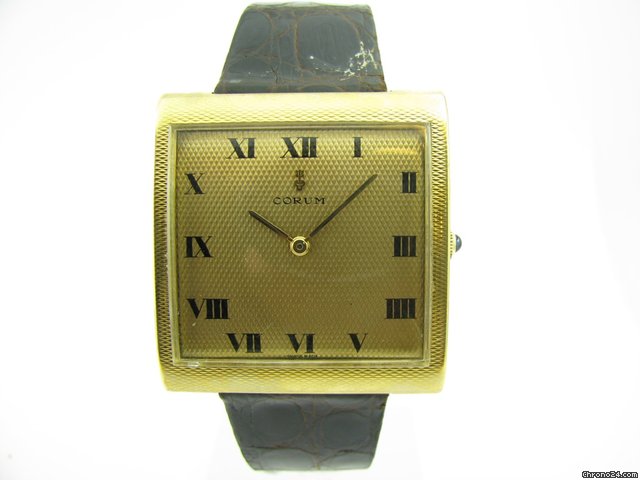 Corum Buckingham mit 2 Jahren Garantie