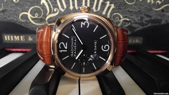 Panerai Radiomir 8 Day Pink Gold PAM197 PAM00197 Unworn