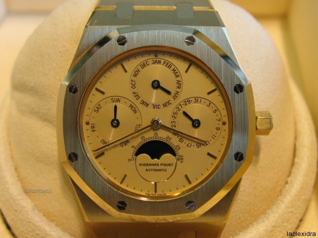 Audemars Piguet Royal Oak Perpetual Gold 25820