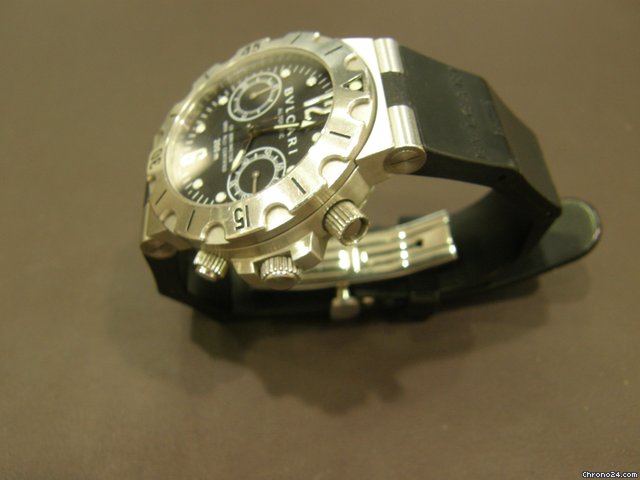 replica Bulgari DIAGONO SCUBA CHRONOGRAPH WATCHES 1 