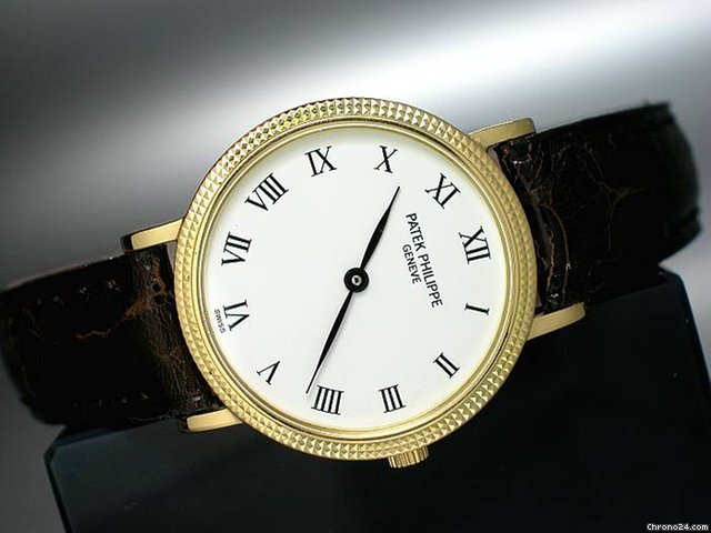 Patek Philippe "CALATRAVA" 18K/750 Gelbgold/Lederband