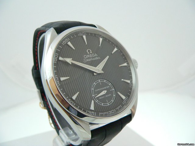 replica Omega Seamaster Aqua Terra XXL WATCHES 1 