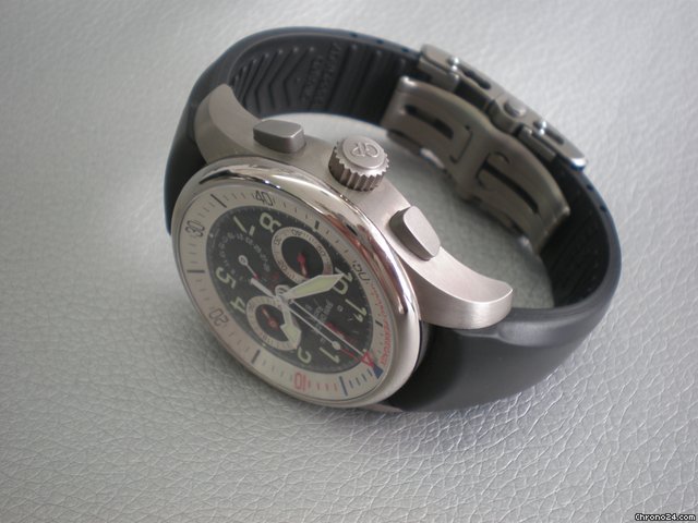 replica Girard Perregaux BMW Oracle Racing USA 87 WATCHES 1 