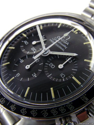 Omega Speedmaster professional
