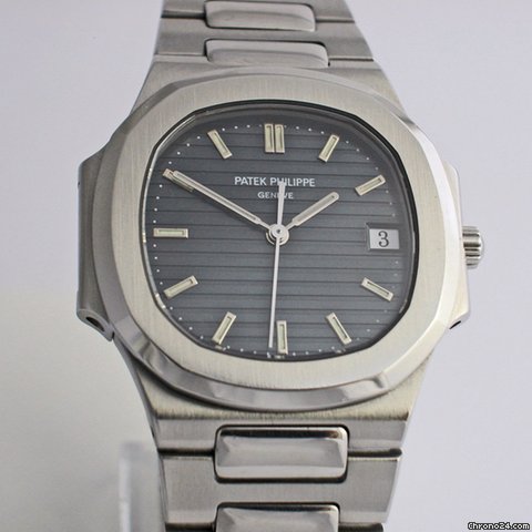 Patek Philippe Nautilus 3900/1  midsize