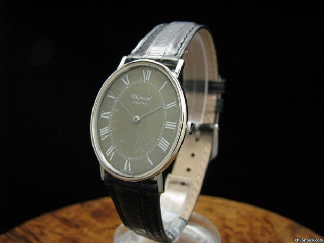 replica Chopard 18kt. 750 Wei gold Damenuhr / Sehr Gut Erhalten WATCHES 1 