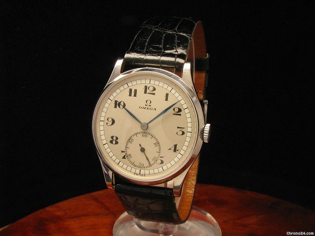 Omega Edelstahl Herrenuhr Mit Kleiner Sekunde / Handaufzug