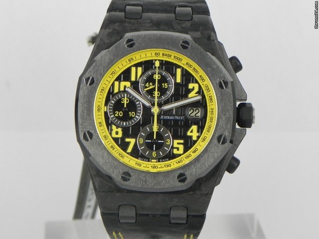 Audemars Piguet ROYAL OAK OFF SHORE BUMBLE BEE