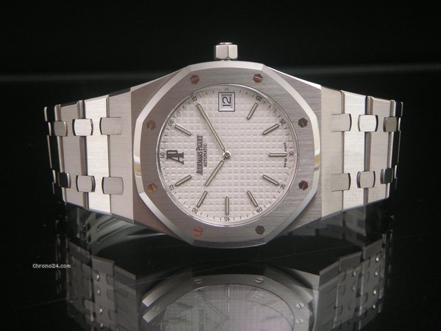 Audemars Piguet Royal Oak 15202 Jumbo