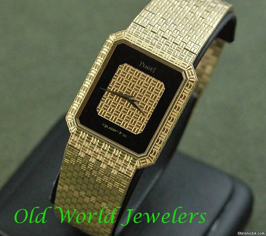 Piaget VINTAGE 18K ONYX ON MESH BRACELET