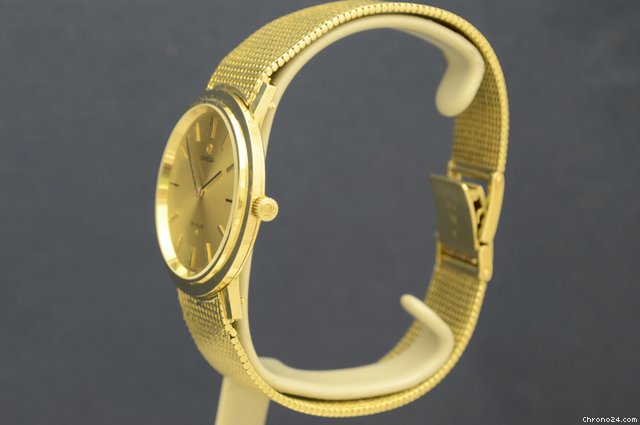 replica Omega De Ville Extrapiatto 18K Yellow Gold Case and Bracelet WATCHES 1 
