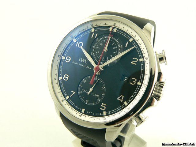 IWC YACHT CLUB