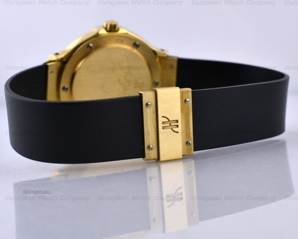replica Hublot Professional 300MT 18K Yellow Gold / Rubber Quartz 31.2MM WATCHES 1 